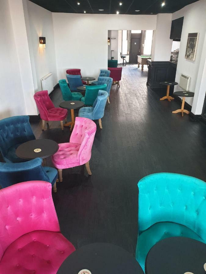 The Parisienne Hotel Μπλάκπουλ Εξωτερικό φωτογραφία